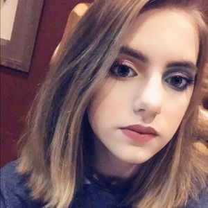 Meet your Posher, Faith